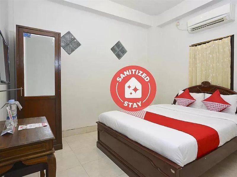 Oyo 586 Hotel Wijaya Kalasan Exterior foto