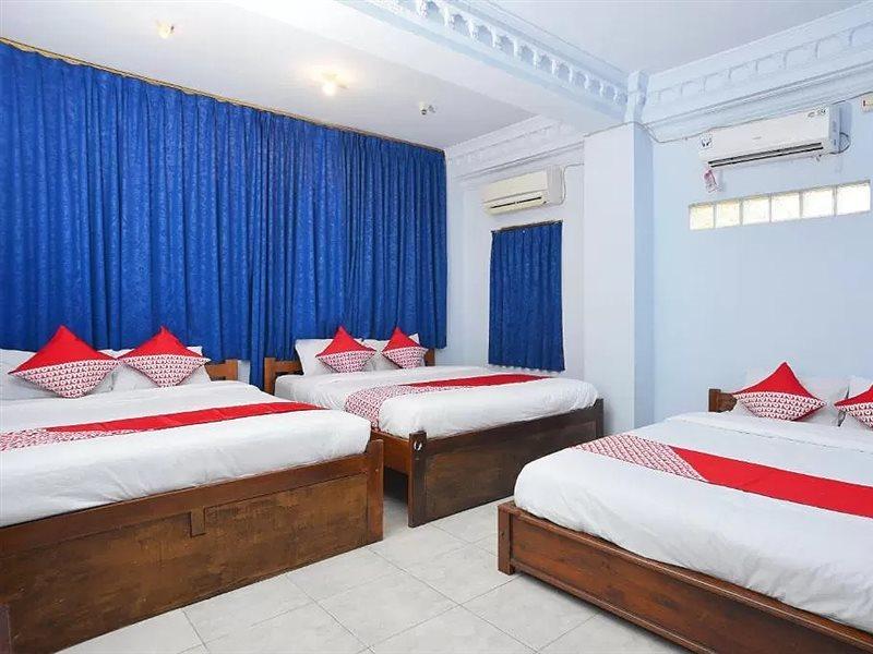 Oyo 586 Hotel Wijaya Kalasan Exterior foto