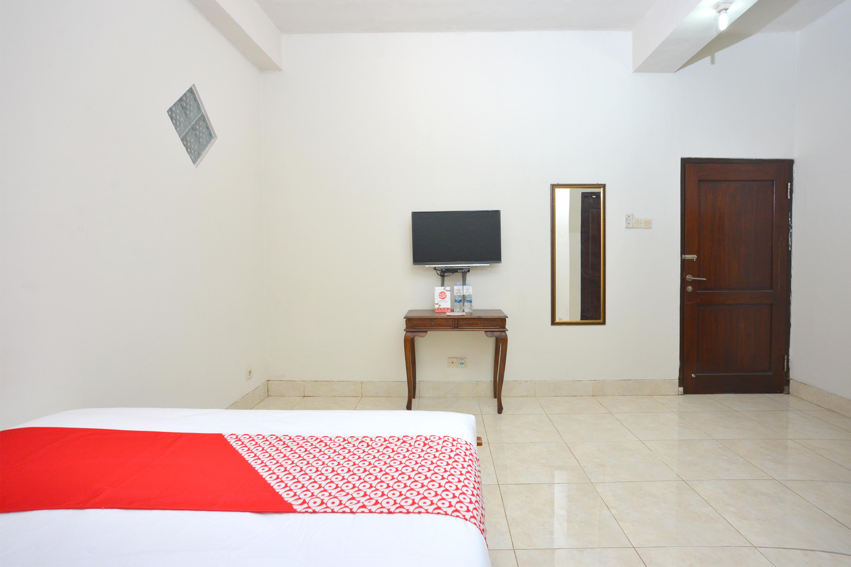 Oyo 586 Hotel Wijaya Kalasan Exterior foto