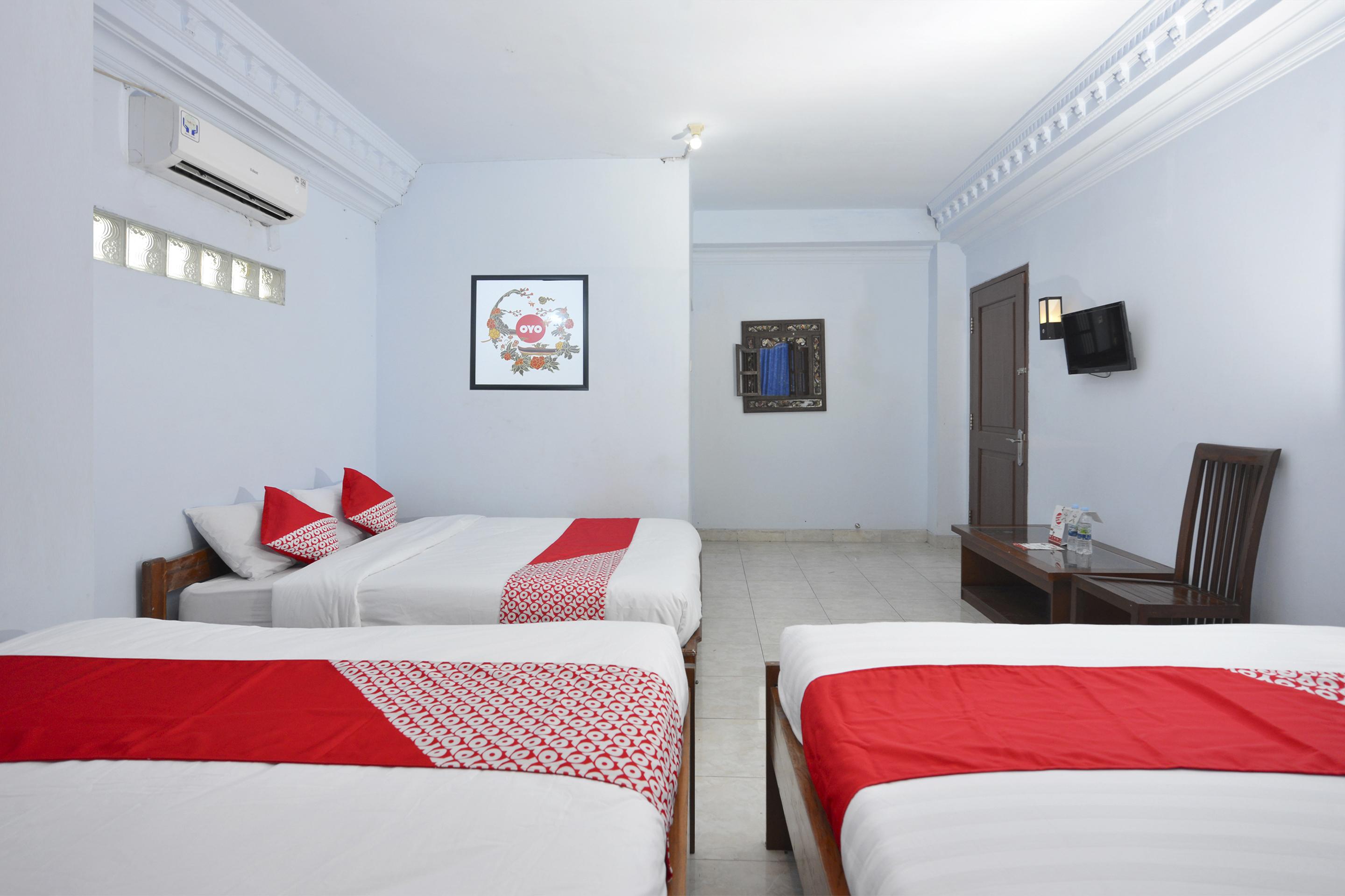 Oyo 586 Hotel Wijaya Kalasan Exterior foto