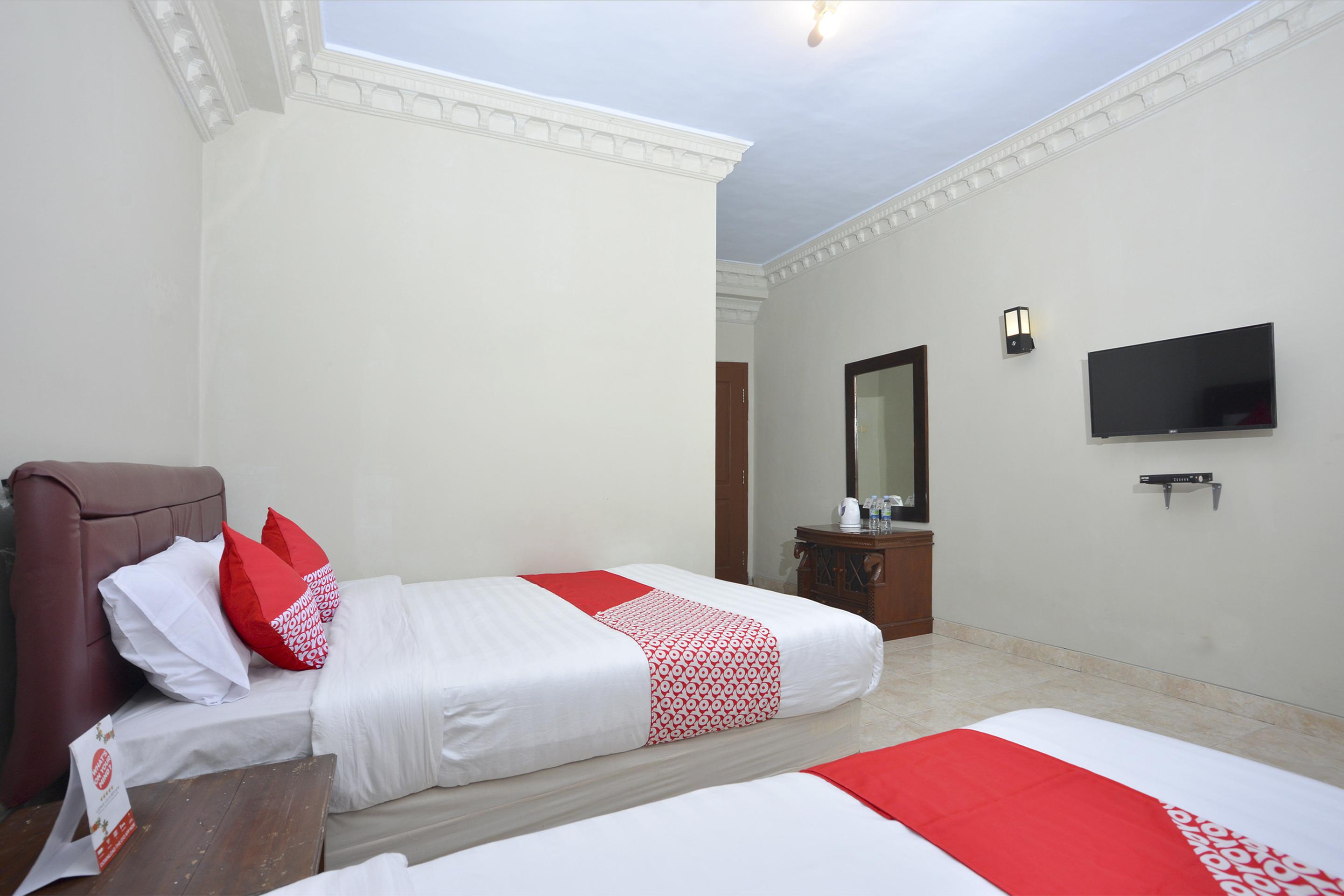 Oyo 586 Hotel Wijaya Kalasan Exterior foto