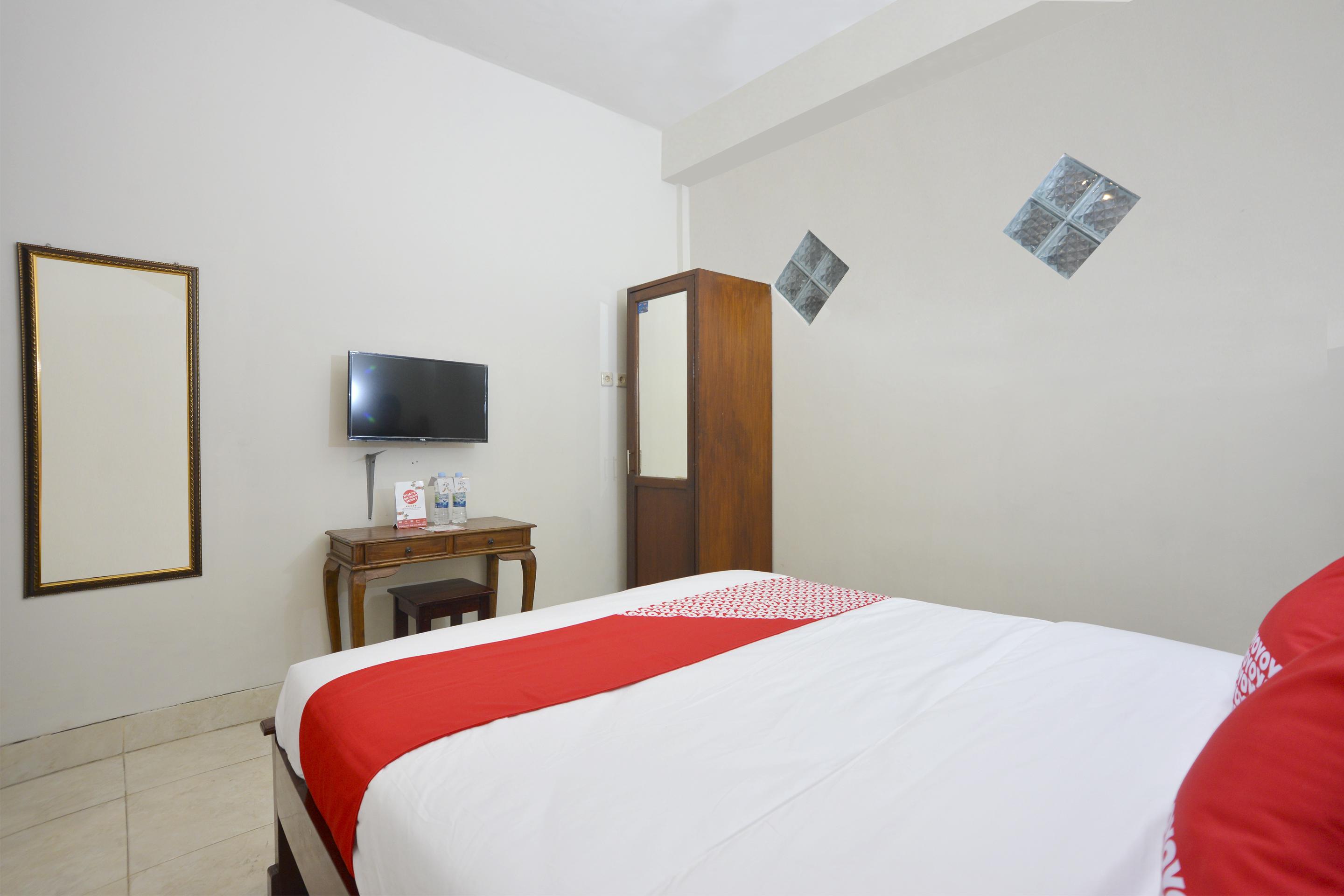 Oyo 586 Hotel Wijaya Kalasan Exterior foto